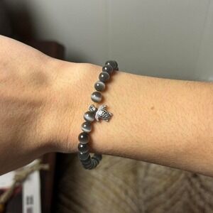 Gray Cats Eye Bead Stretch Bracelet with Silver Sea Turtle Charm Coastal Jewelry